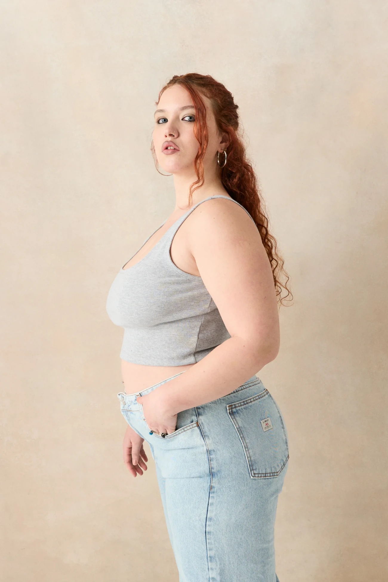 Top básico gris - Image 3