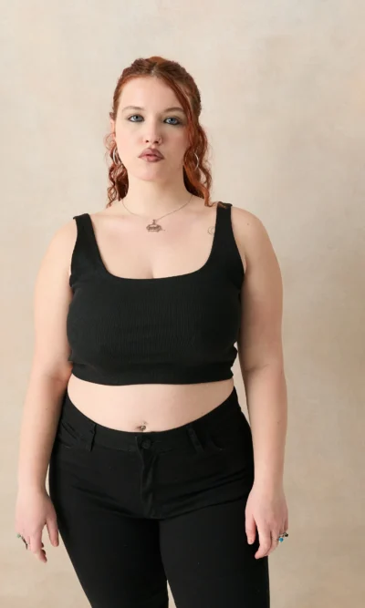 Top básico negro morley