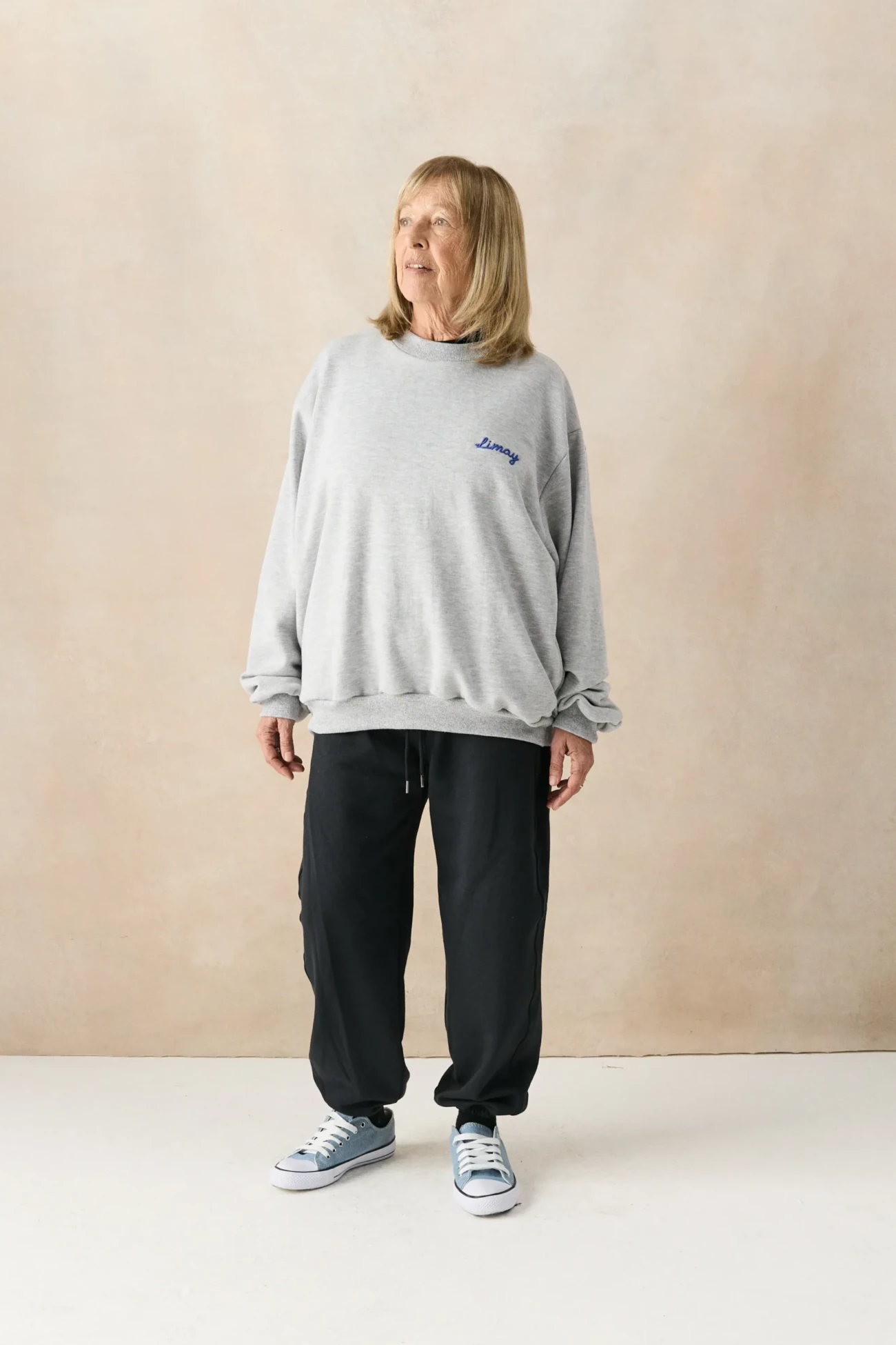 Buzo gris - Image 6