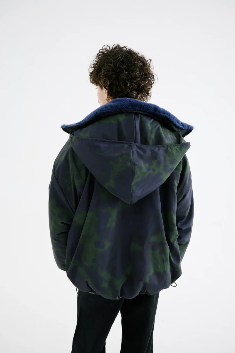 Reversible estampada azul - Image 4