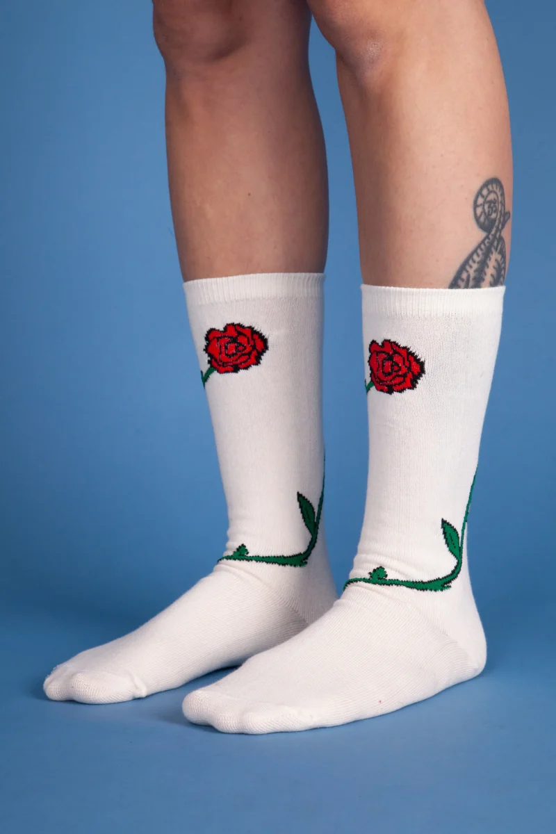Medias flor cruda