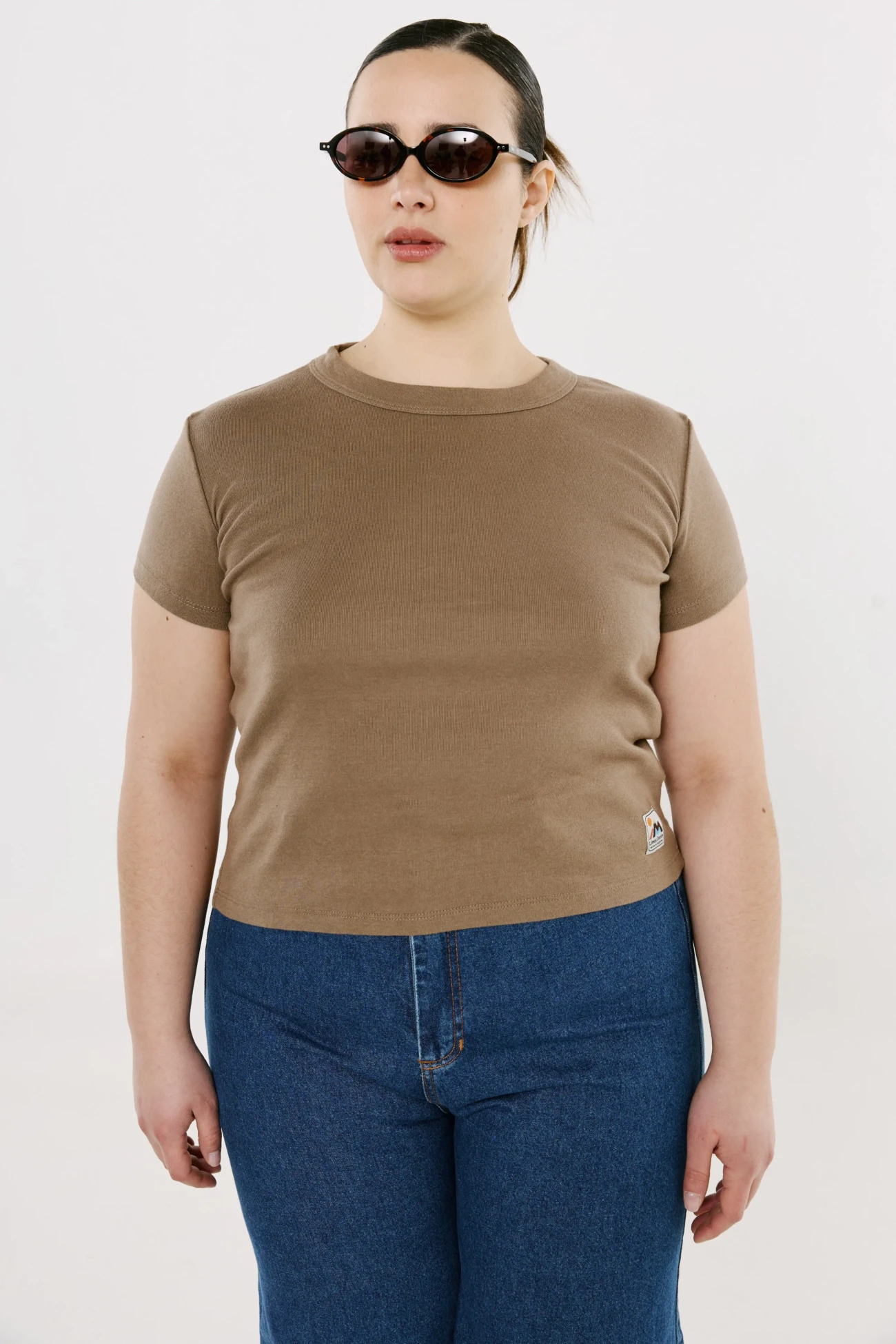 Remera ribb marron